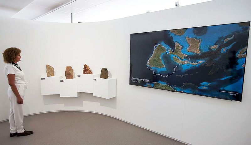 Sala del nuevo centro Karst en Aguilar de Campoo