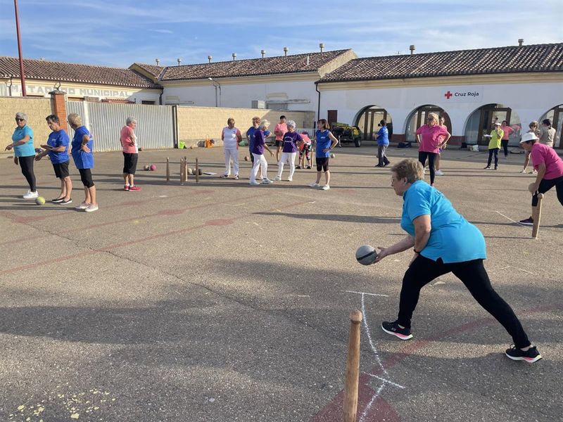 Competición de bolos femeninos en la provincia (imagen de archivo)